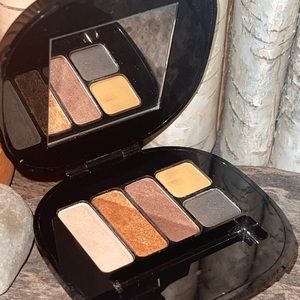 Mac Stroke of midnight eyeshadow palette